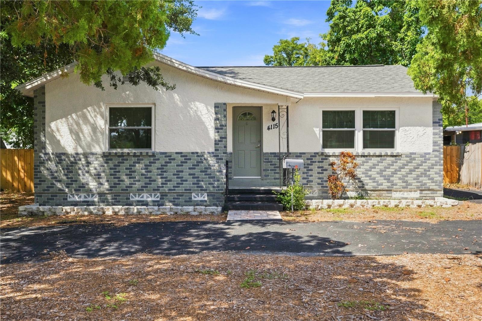 4115 Fairfield Avenue S — photo