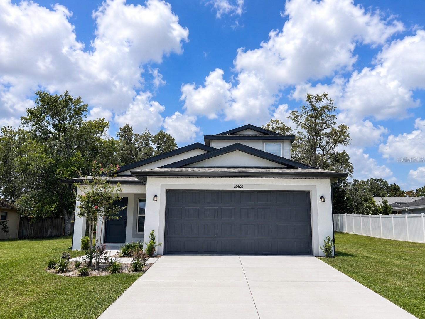 10405 Timbercrest Road — photo