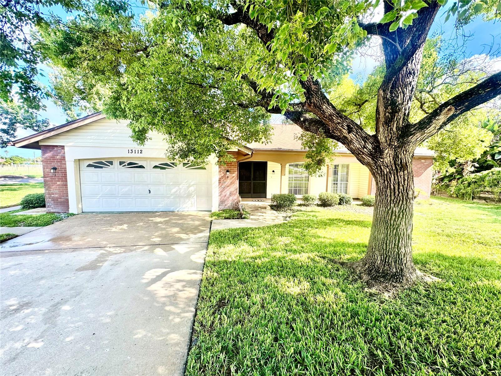 13112 Western Circle — photo