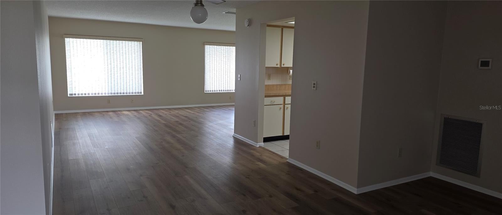 Home in PINELLAS PARK, FL 33782 — photo 2