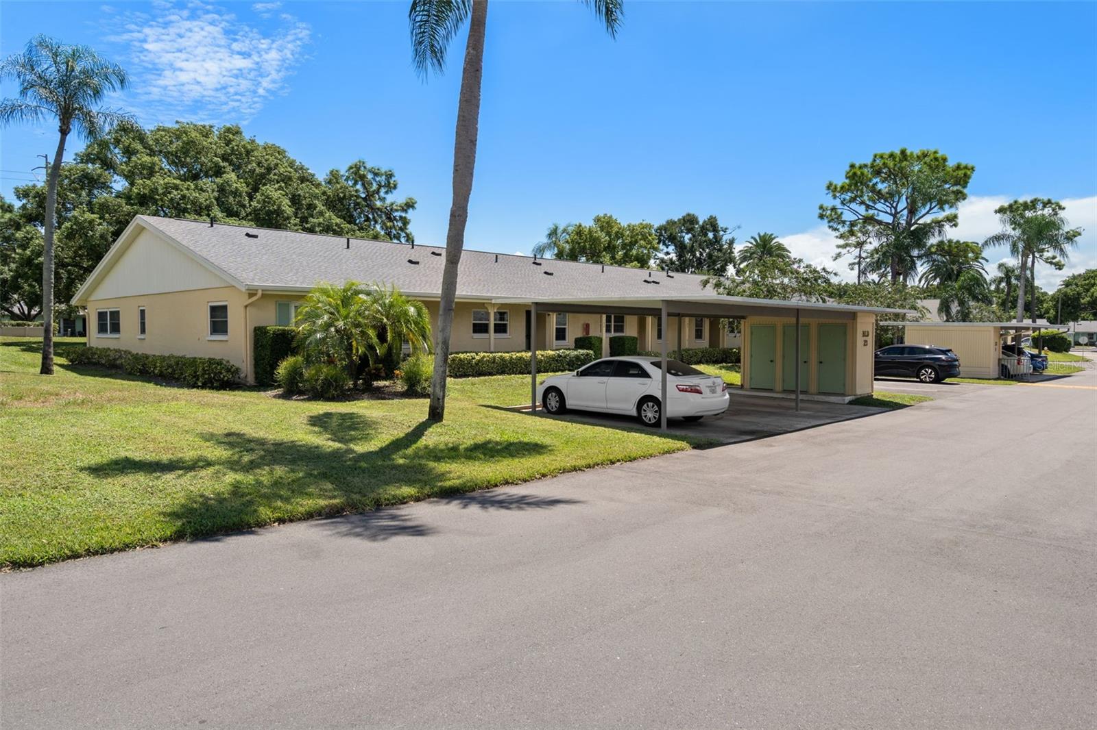 2465 Northside Drive 2303 — photo