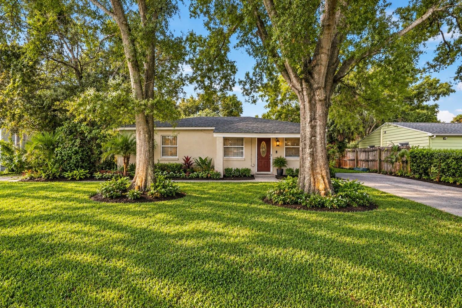3910 W Palmetto Street — photo