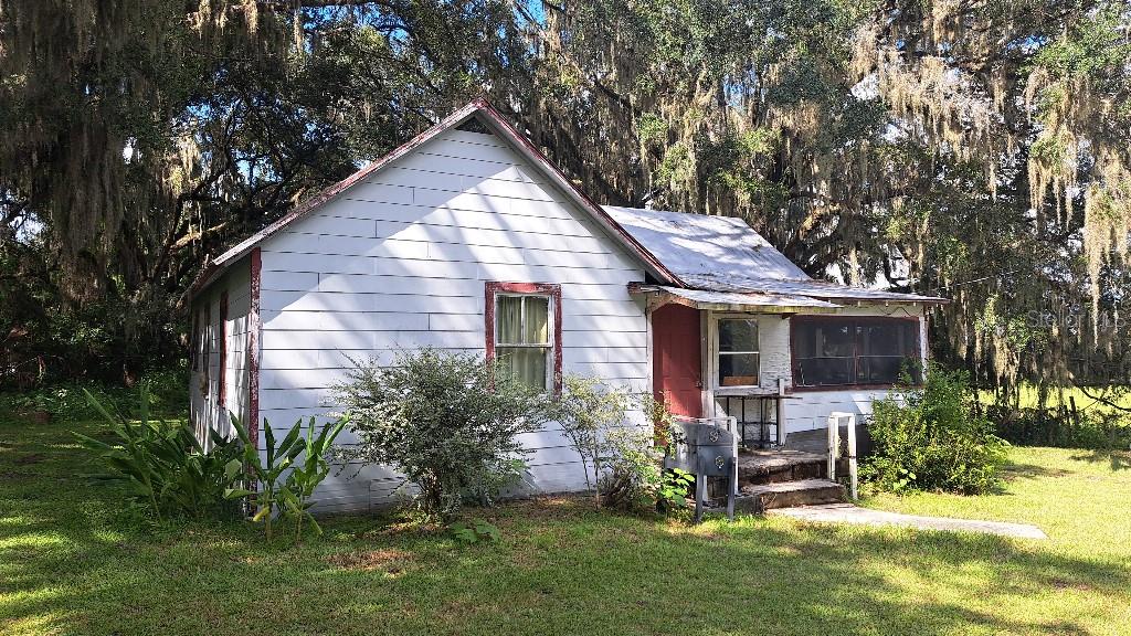 1075 NW 100th Street — photo
