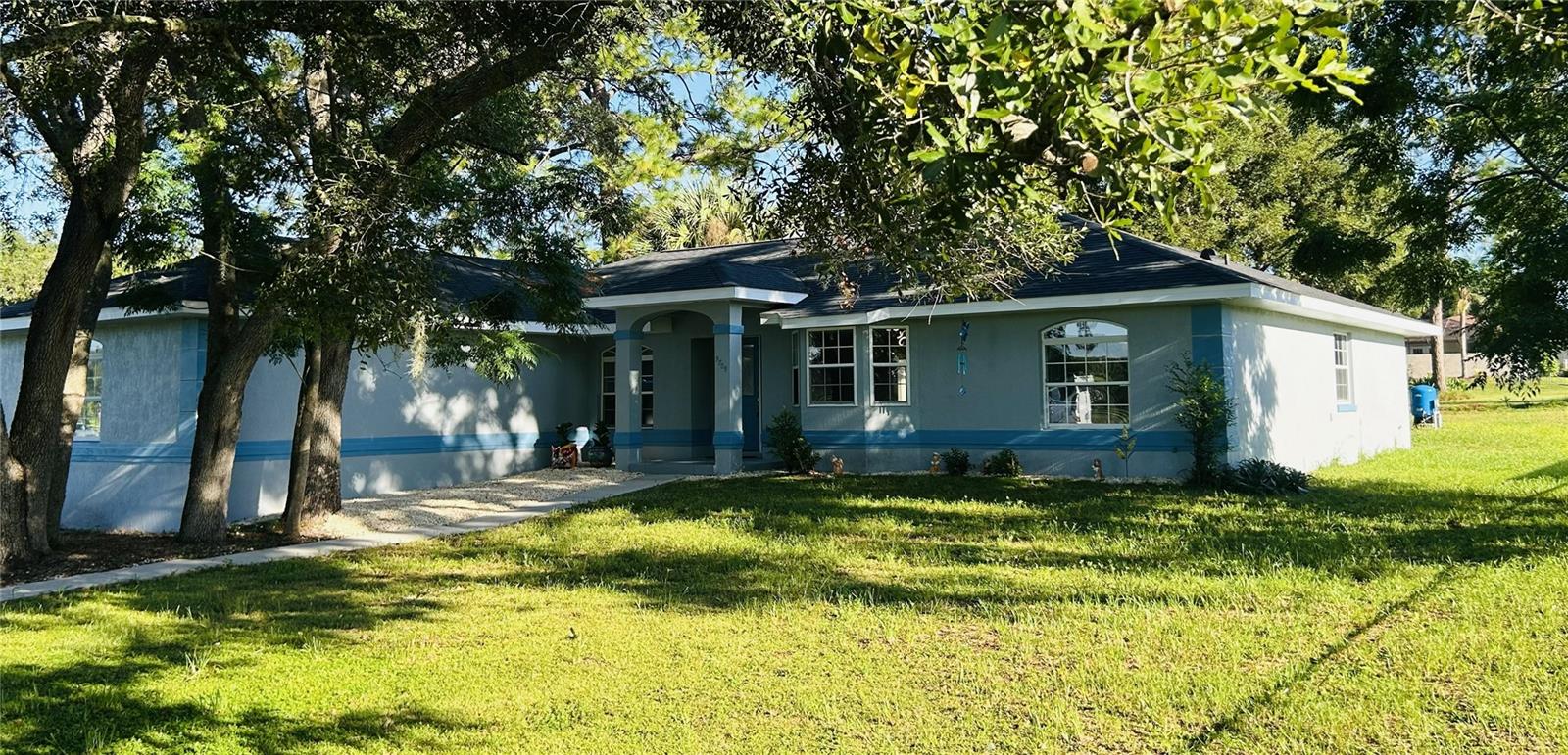 9709 SE Sunset Harbor Road — photo