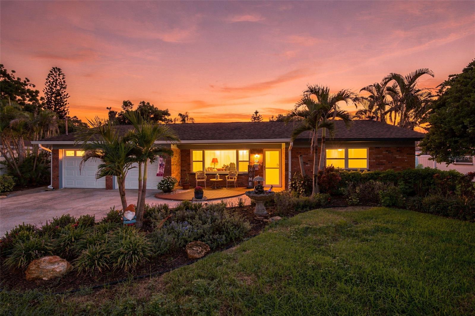 526 S Larry Circle — photo