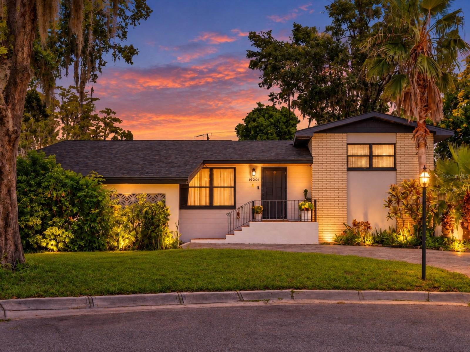 19201 Alice Circle — photo