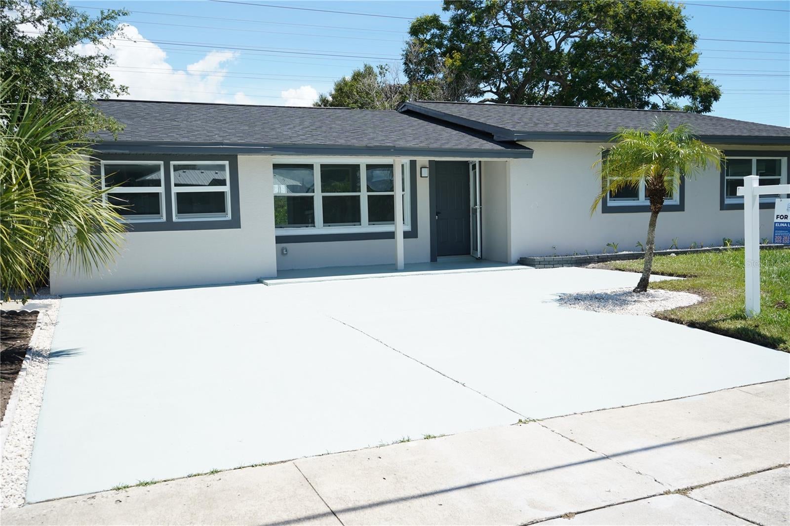 311 Country Club Drive — photo