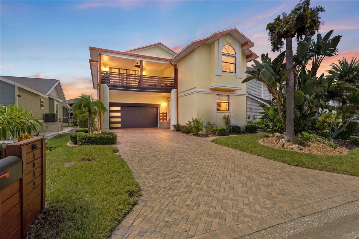 6009 Bayway Court — photo