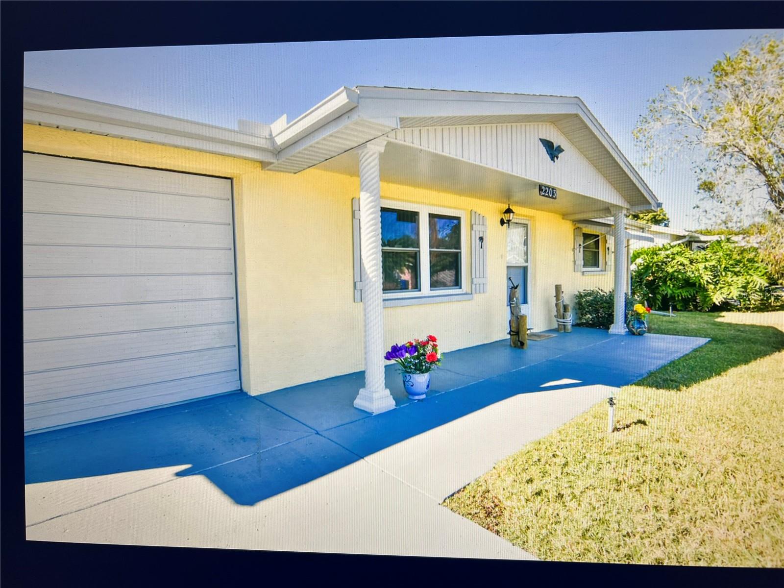 2203 Riomar Drive — photo
