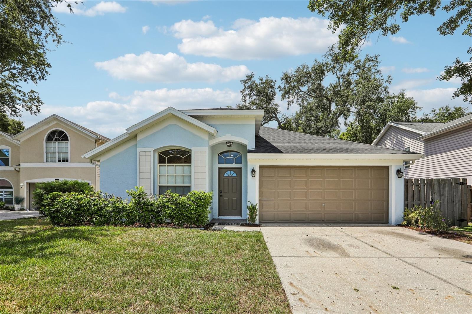 2455 Hickman Circle — photo