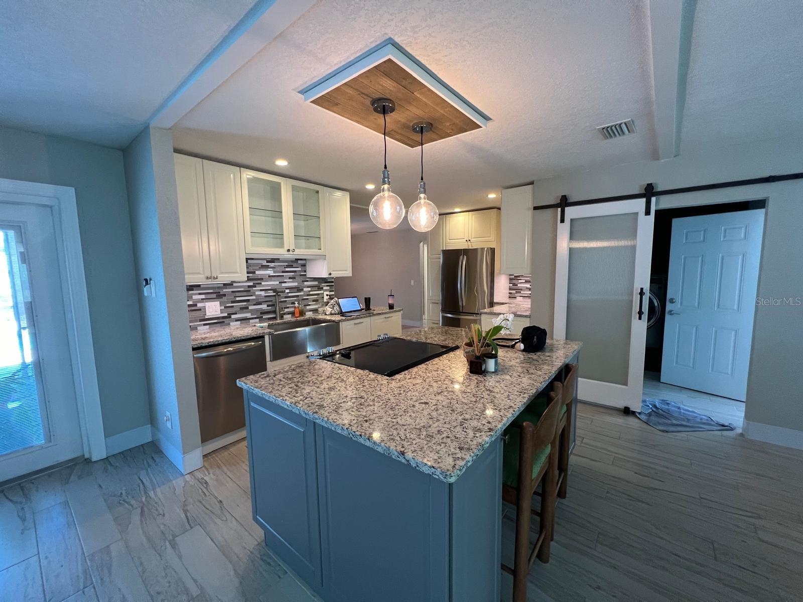 Home in BRANDON, FL 33511 — photo 3