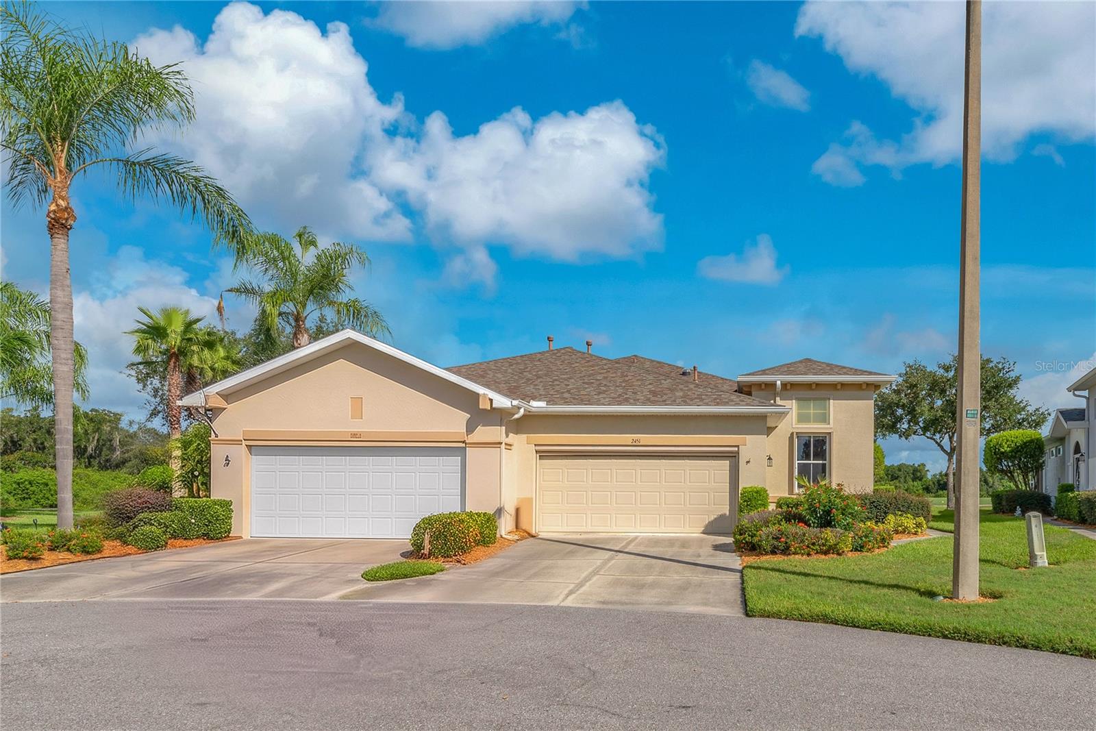 2451 Sifield Greens Way — photo