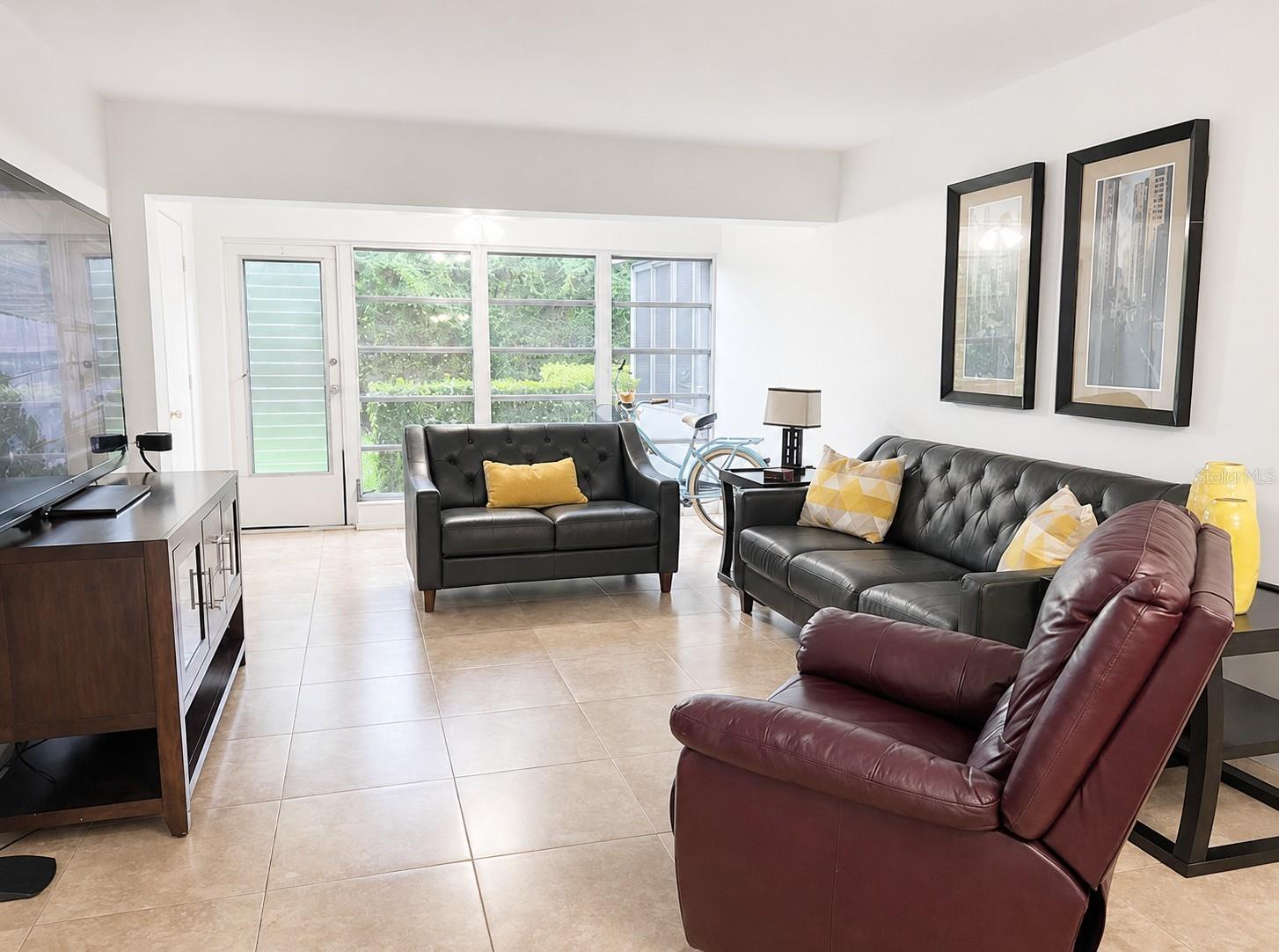 2530 Black Olive Boulevard 103 — photo