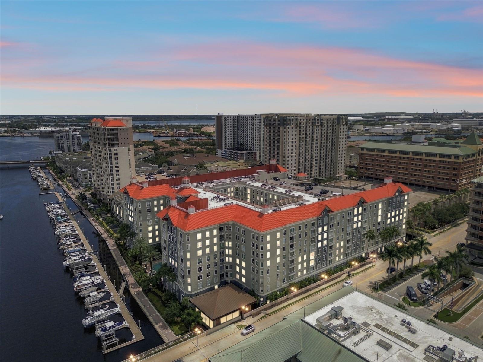 700 S Harbour Island Boulevard 747 — photo