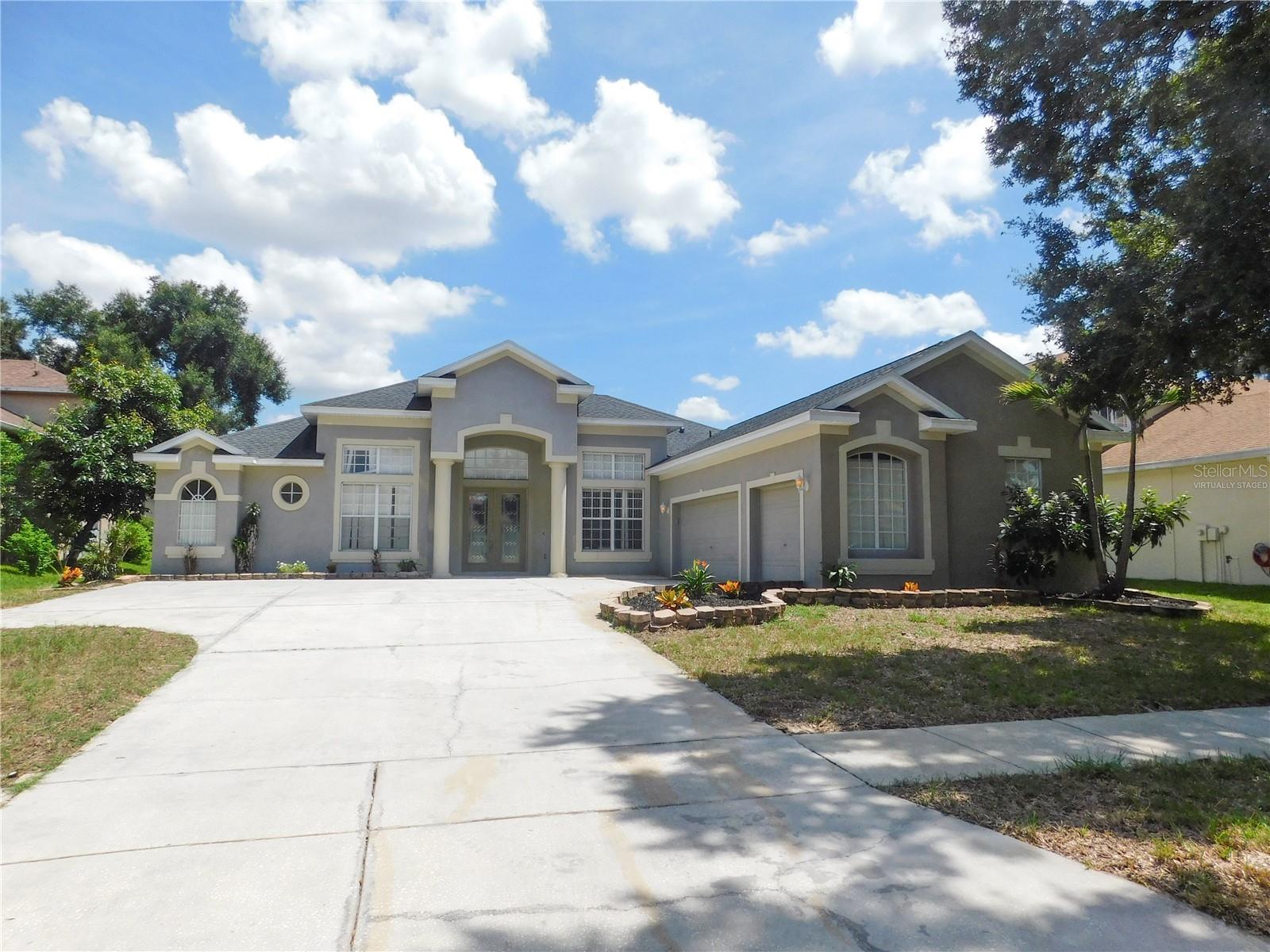 2412 Blue Stone Court — photo