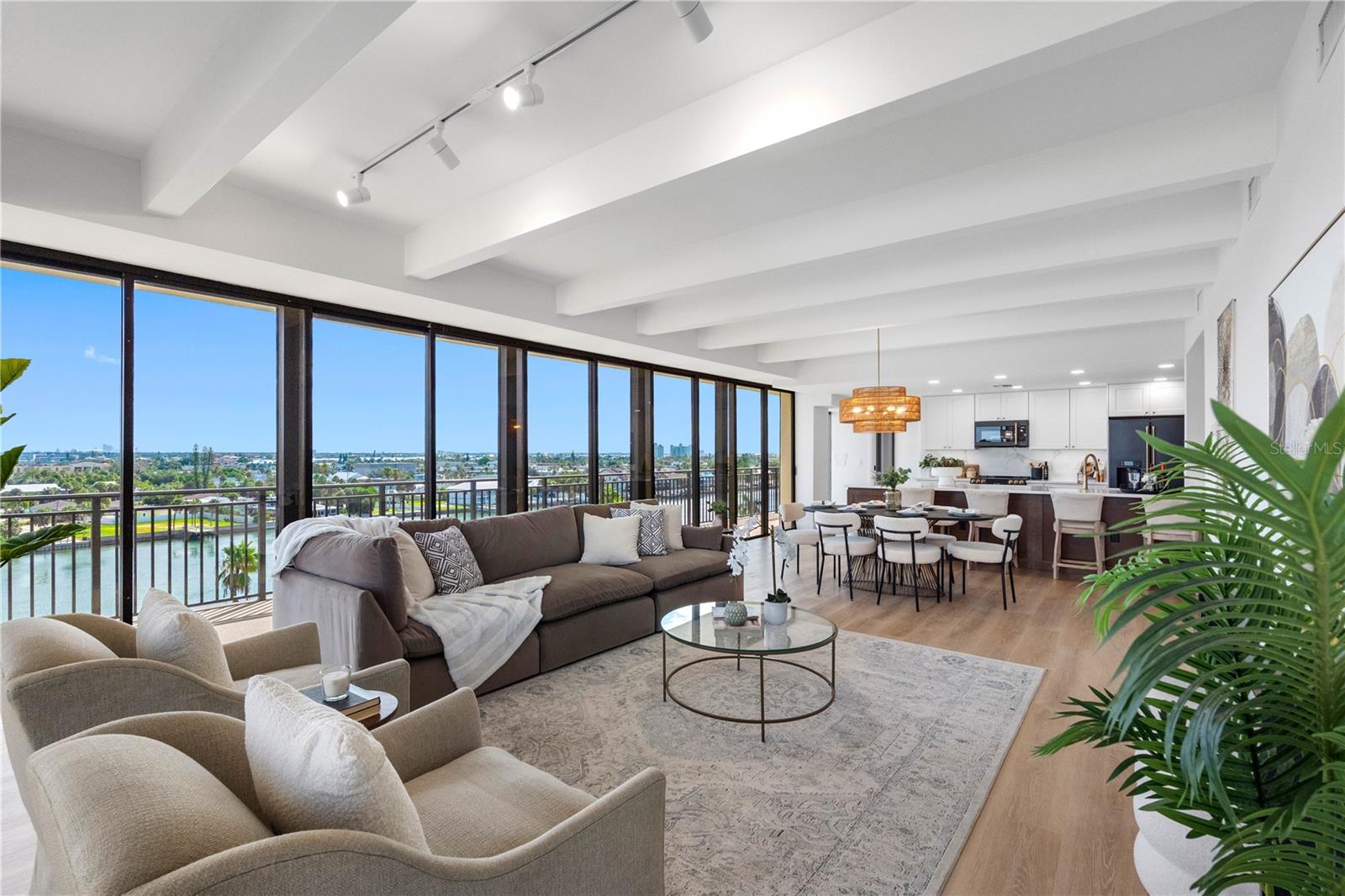 7600 Bayshore Drive 606 — photo
