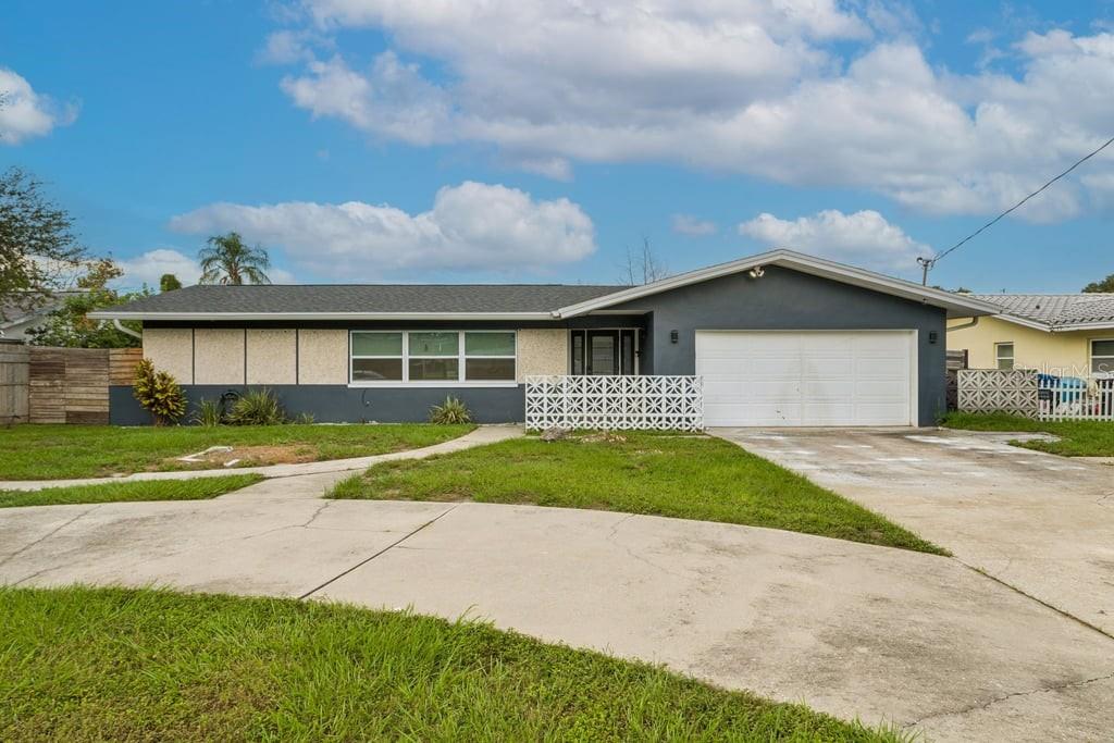 1658 indian rocks rd s, LARGO FL 33774