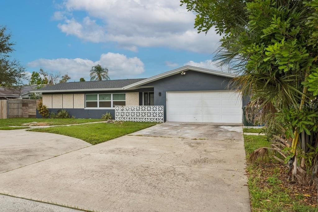 1658 indian rocks rd s, LARGO FL 33774 — photo 2