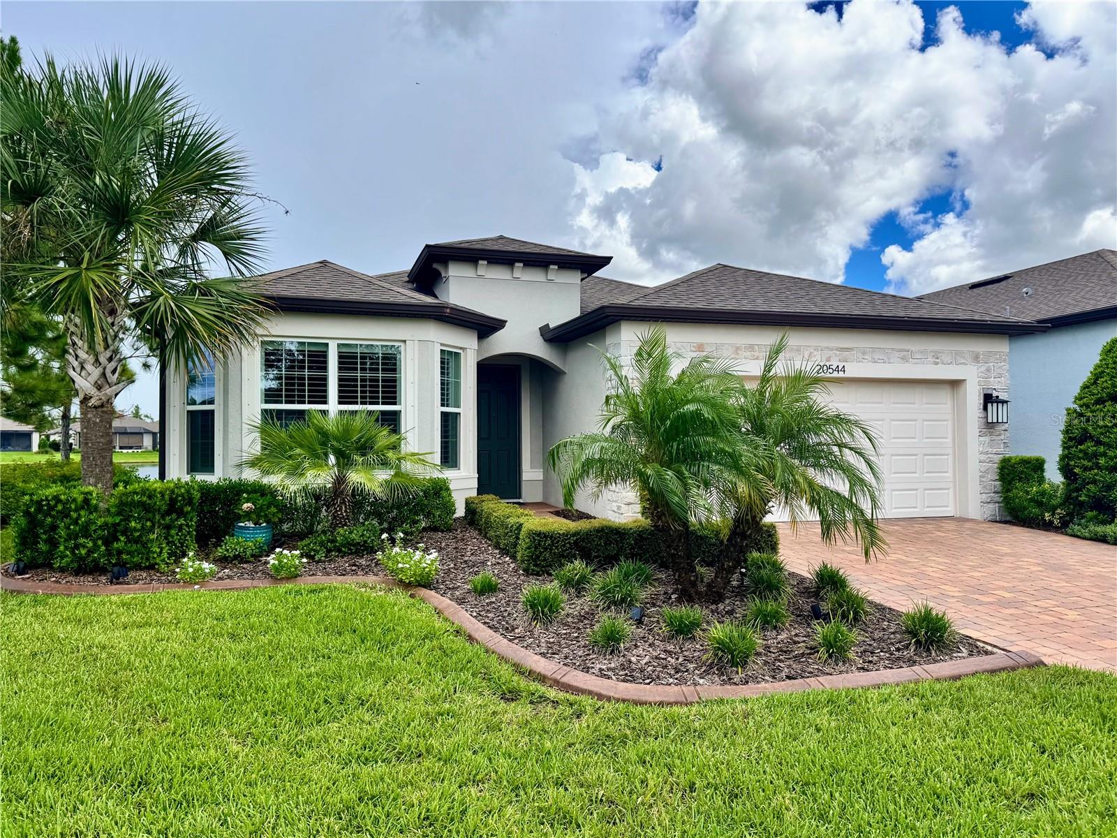 20544 Sea Glass Circle — photo