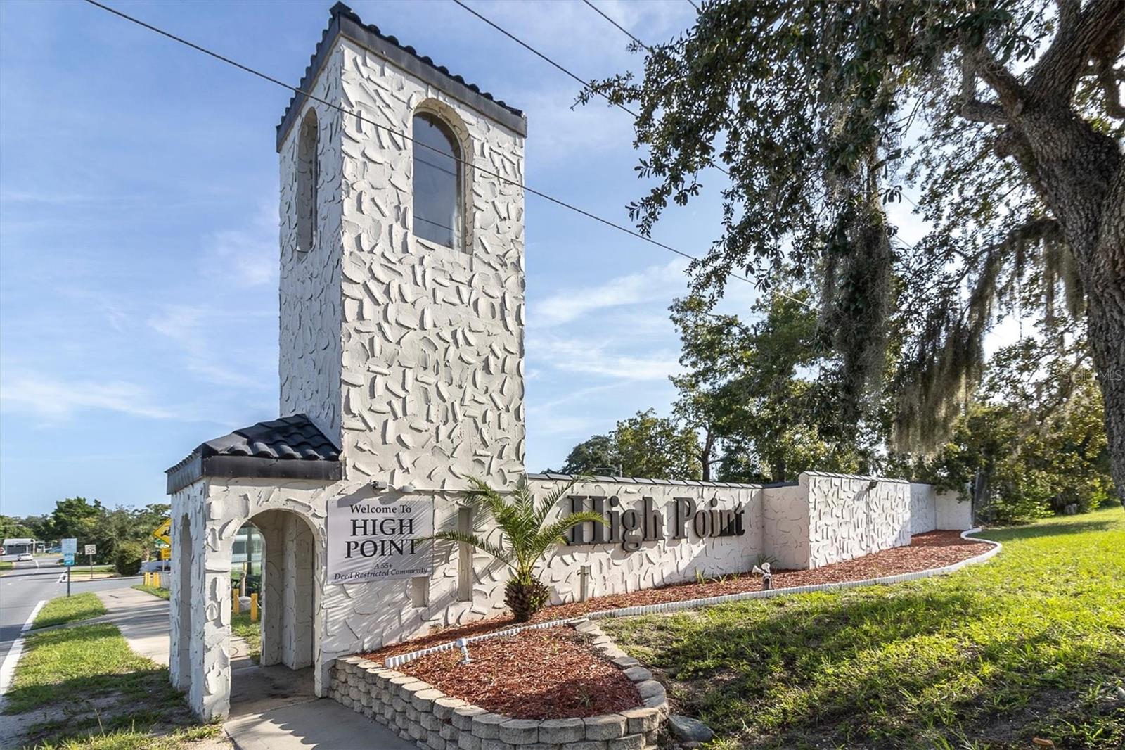 12472 Fairway Avenue — photo