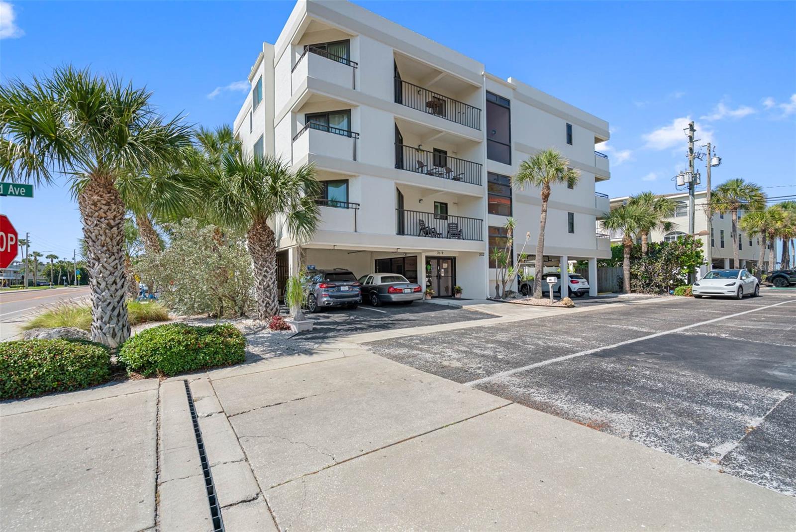 2112 Gulf Boulevard 4B — photo