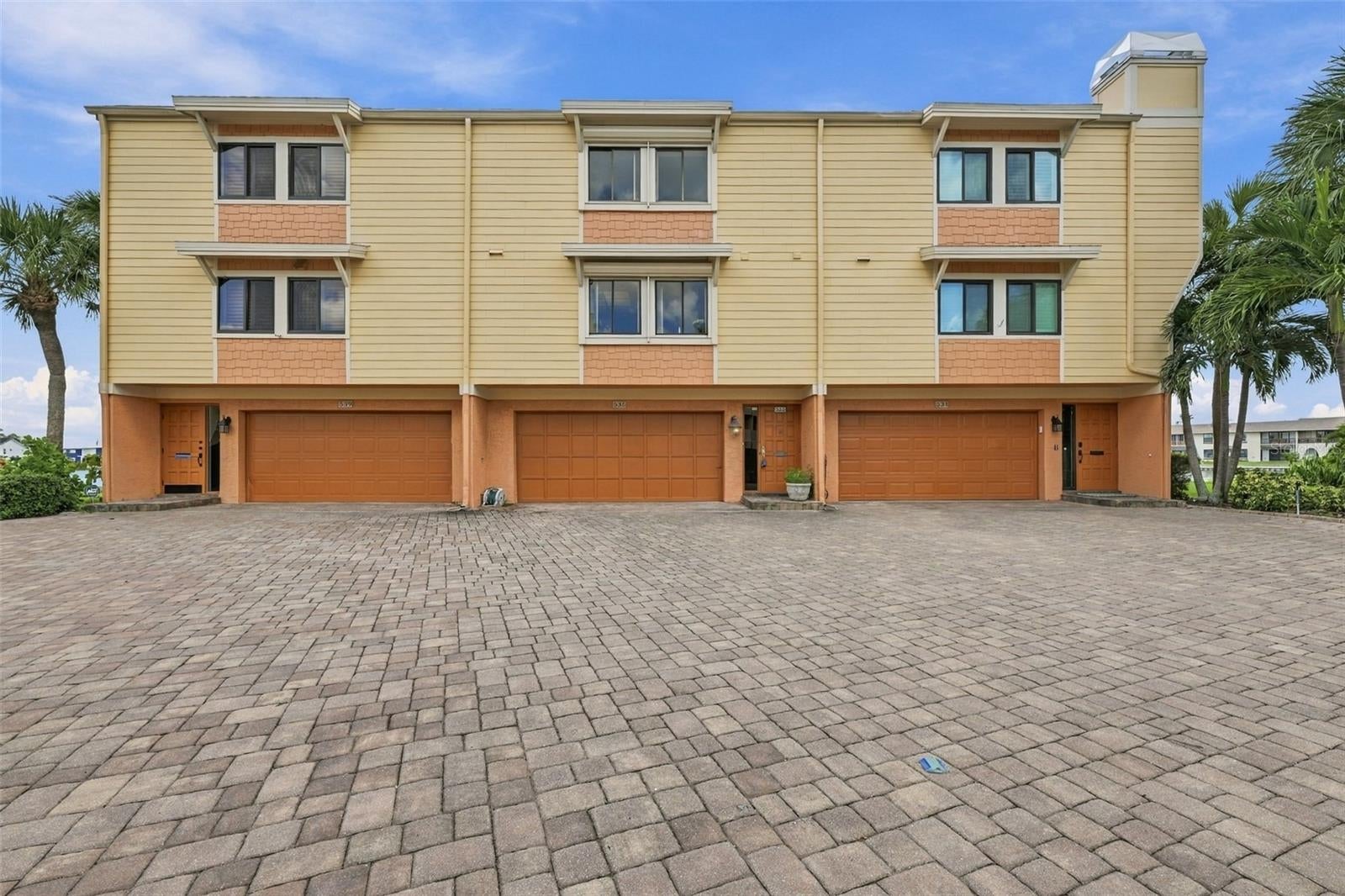 535 Haven Point Drive — photo