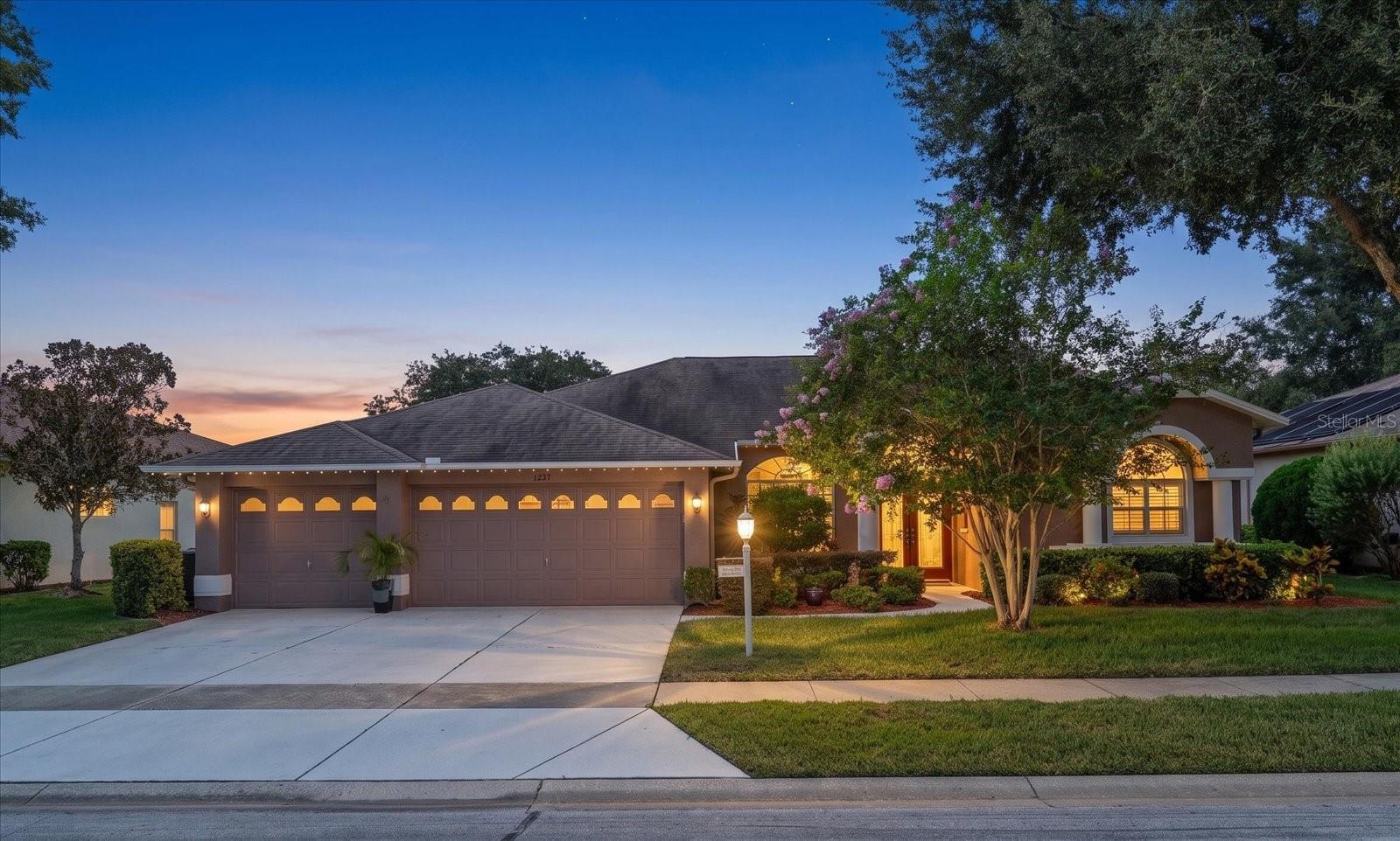 1237 Rambling Vine Court — photo