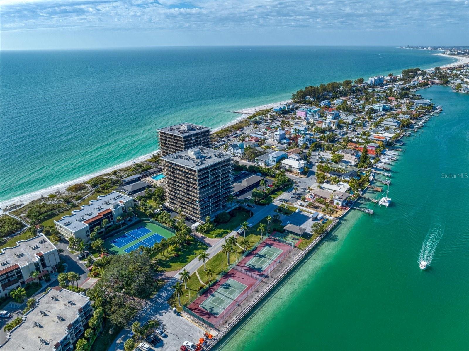 7600 Bayshore Drive 202 — photo