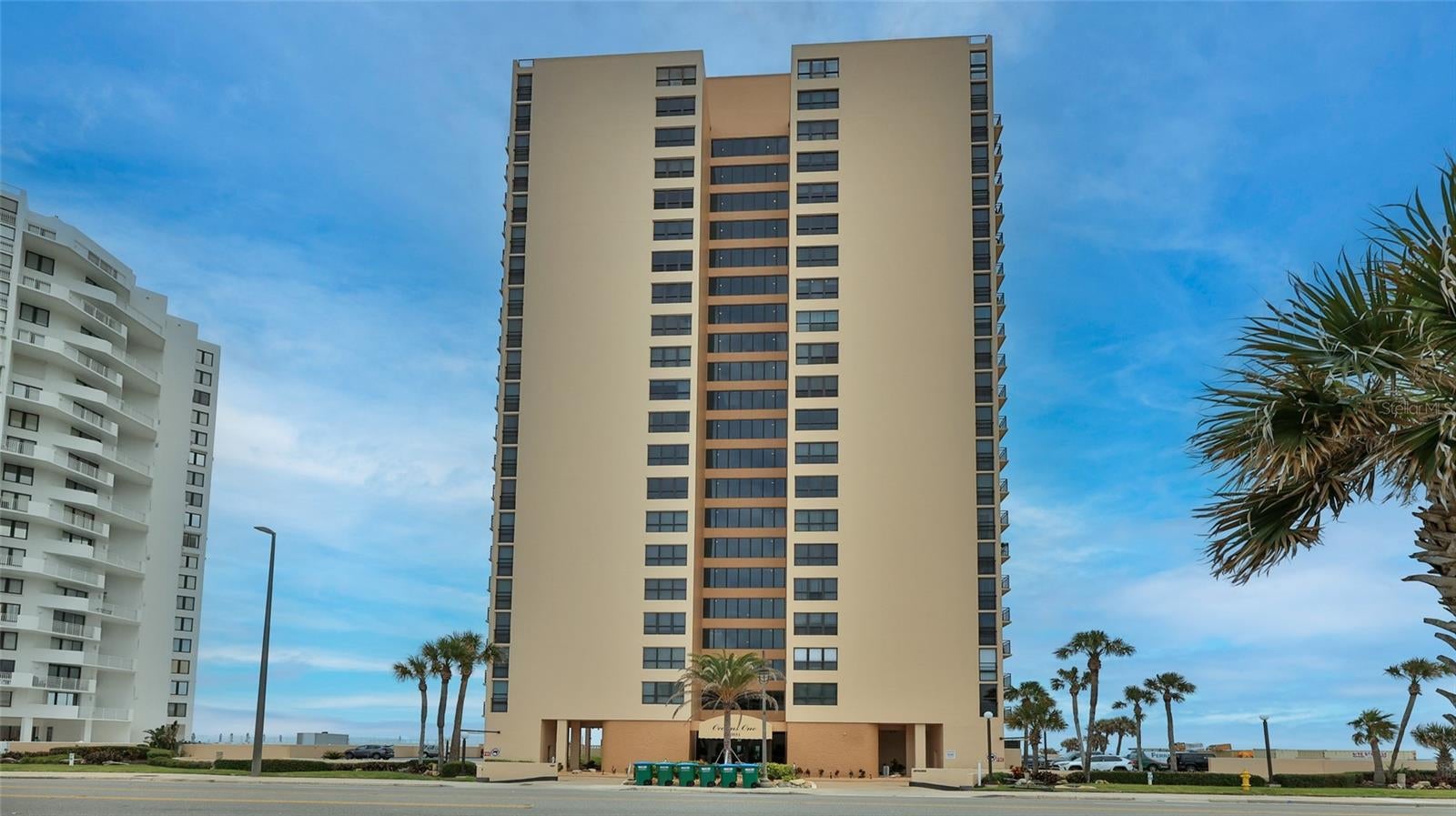 3051 S Atlantic Avenue 2206 — photo