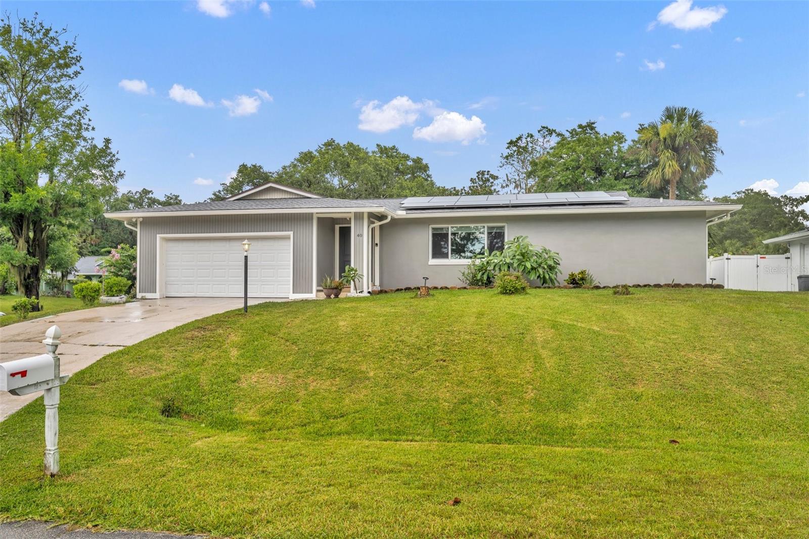 40 Blare Drive — photo