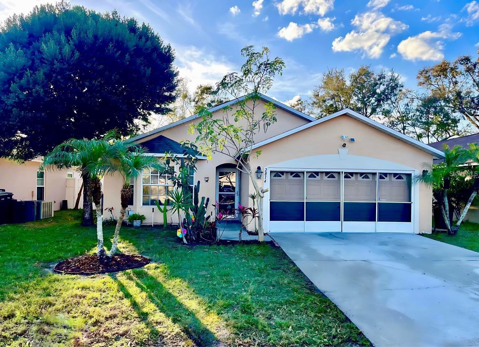 2814 Palm Isle Way — photo