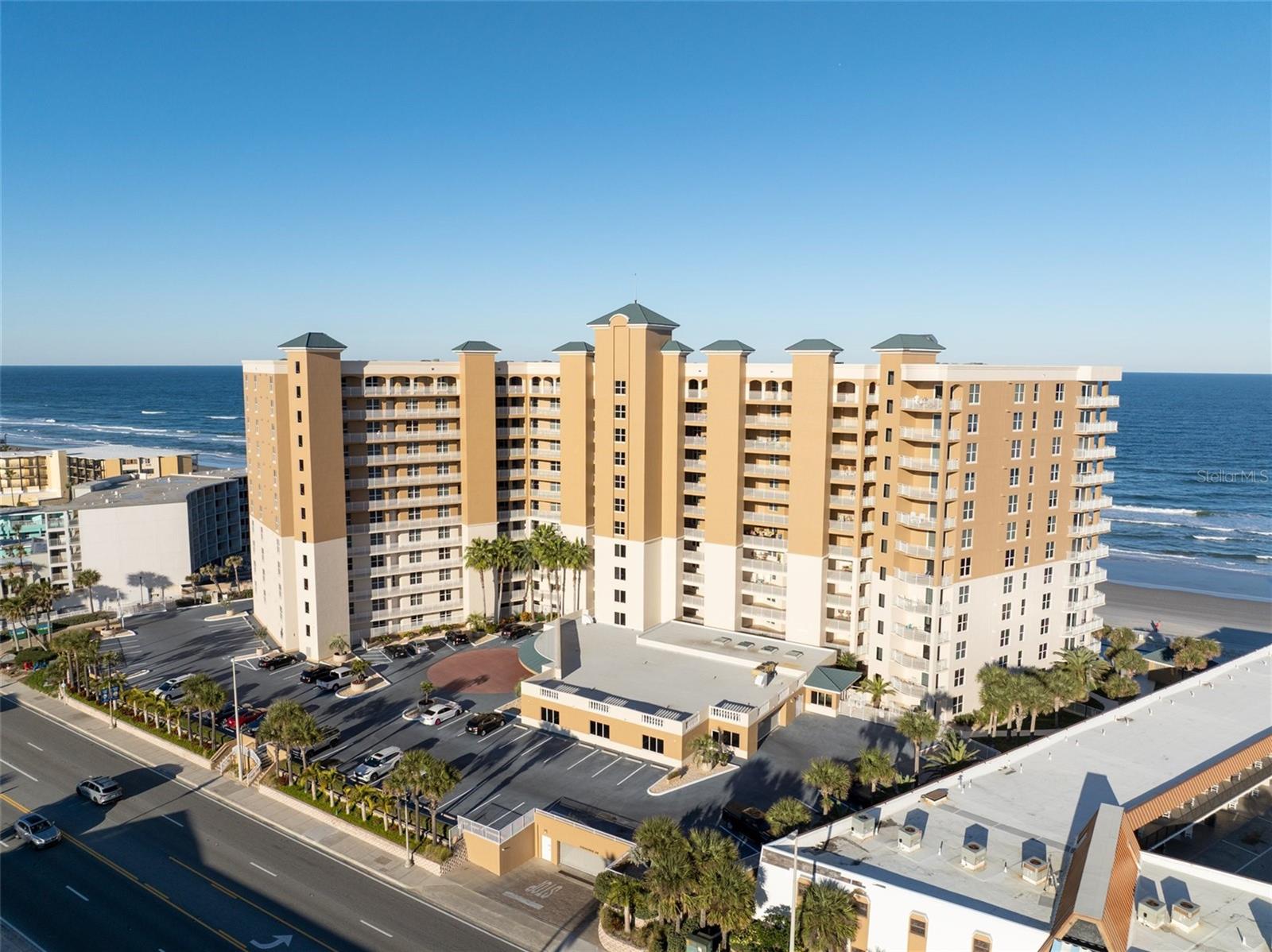 2403 S Atlantic Avenue 604 — photo