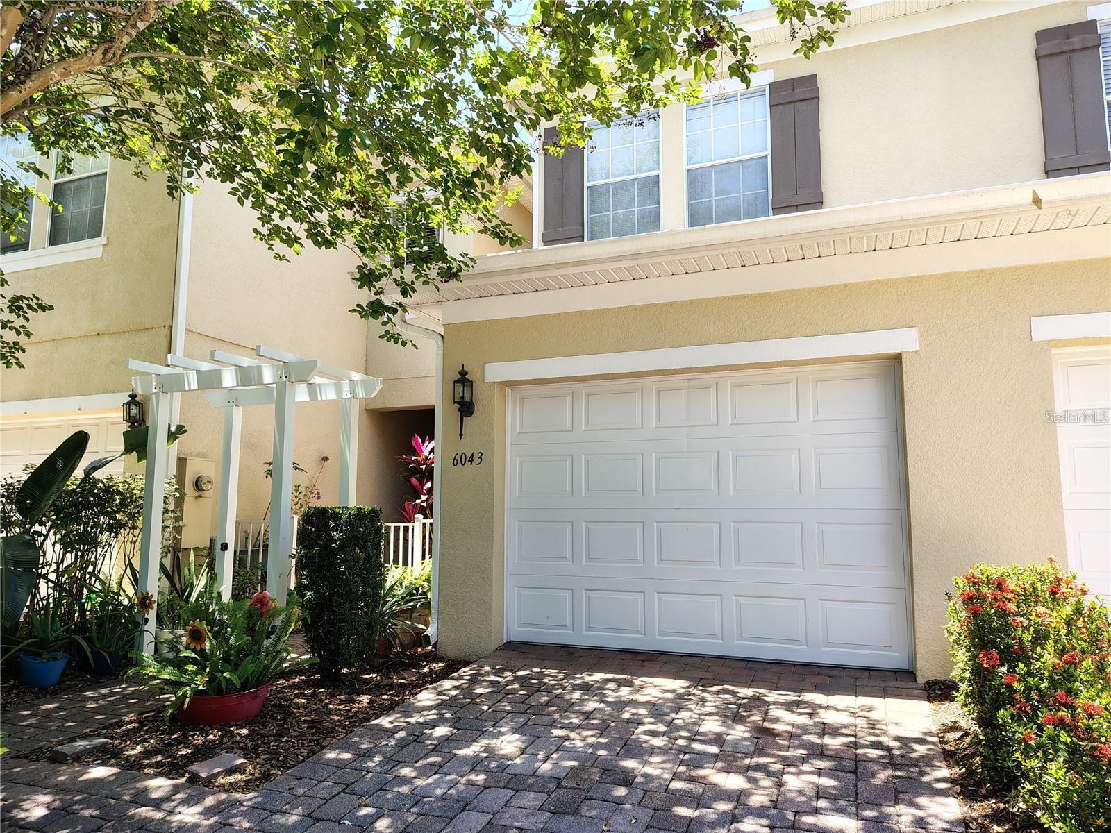 6043 Strada Isle Way — photo