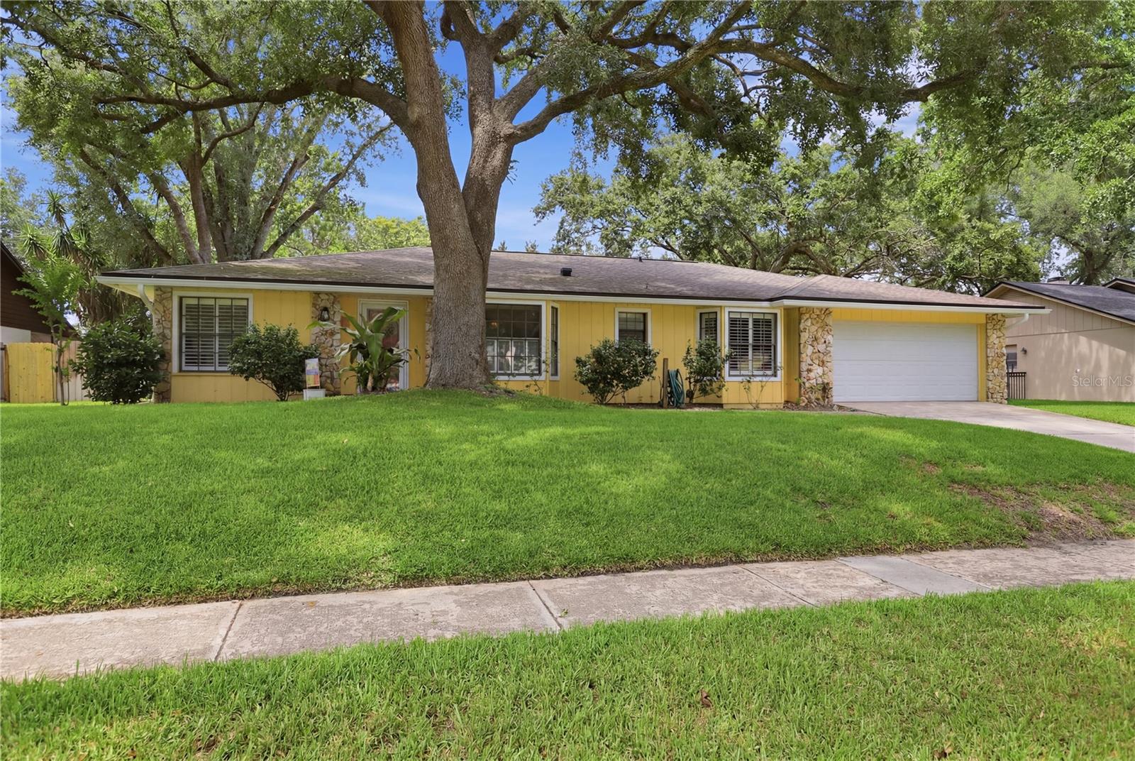 1701 Wind Willow Road — photo