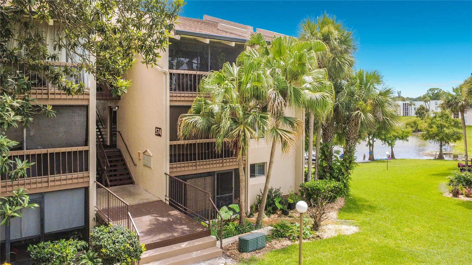 574 Orange Drive 78 — photo