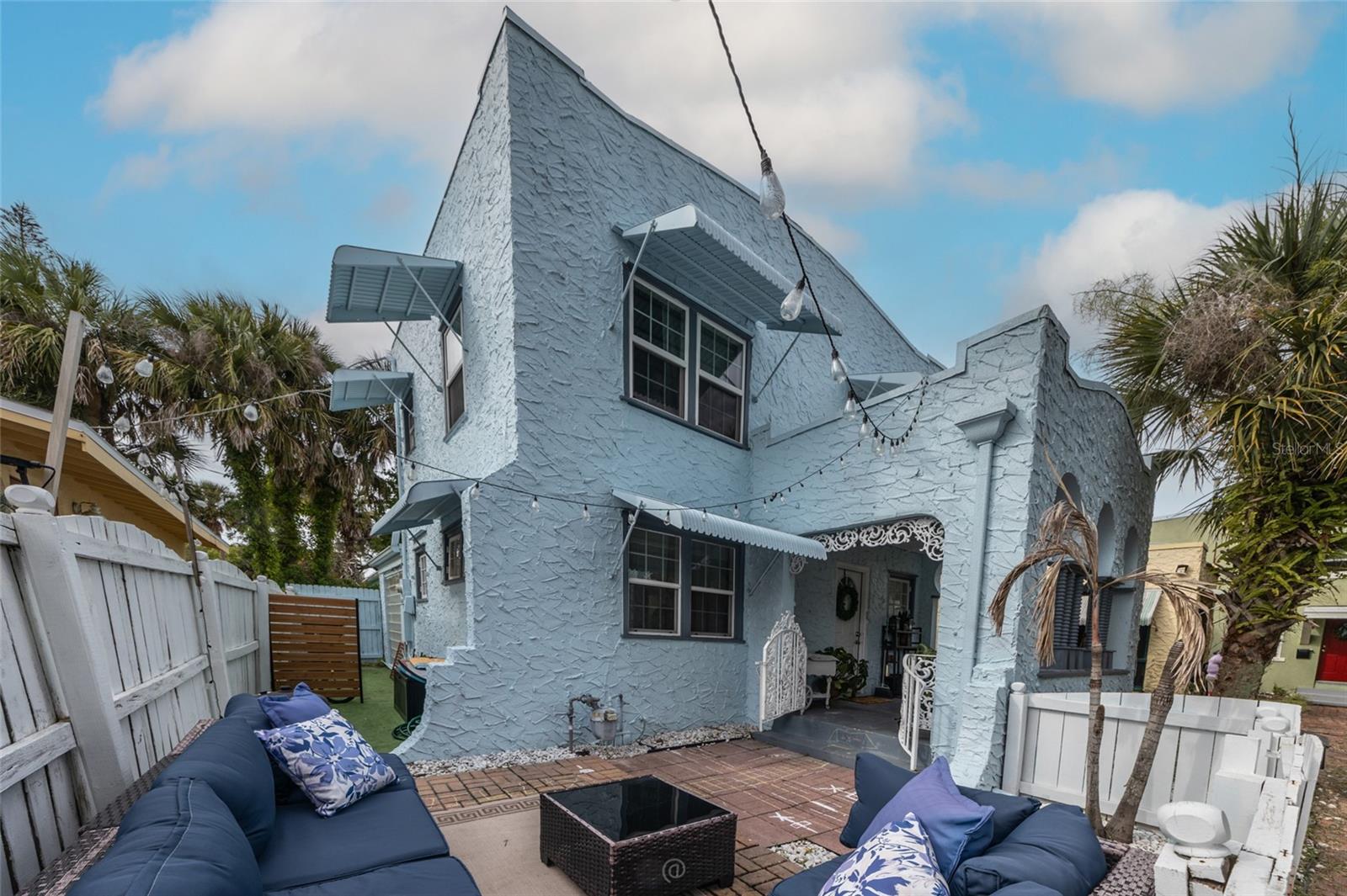 4 Clarendon Court — photo
