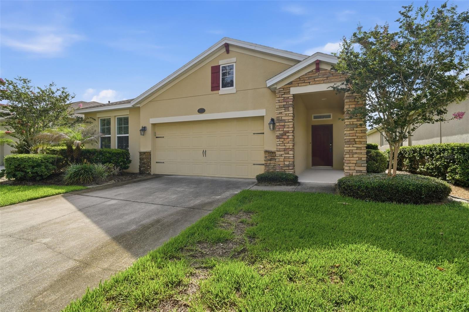 315 W Freesia Court — photo
