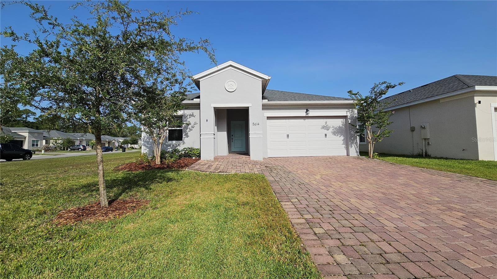 5614 Estero Loop — photo