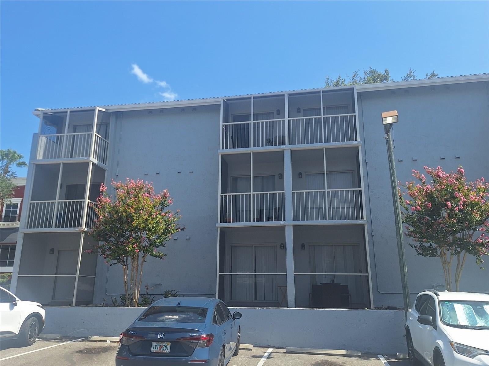 136 Blue Pointe Way 350 — photo