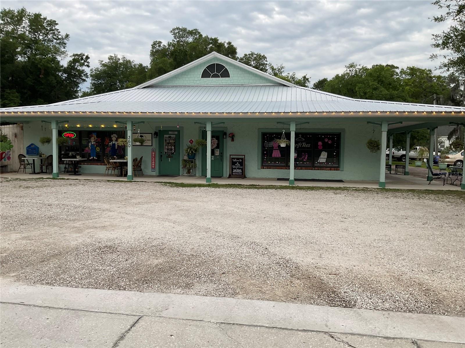 360 S Lakeview Drive — photo