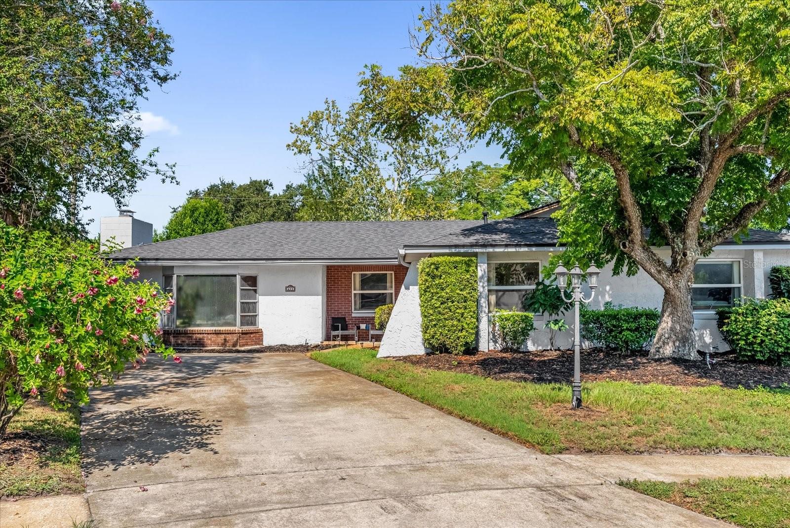623 Swallow Drive — photo