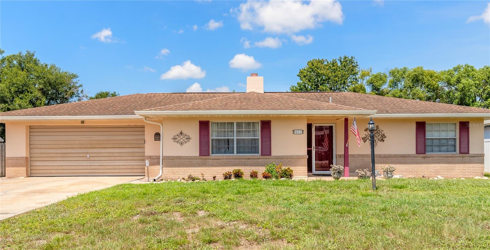 834 Sweetbrier Drive — photo