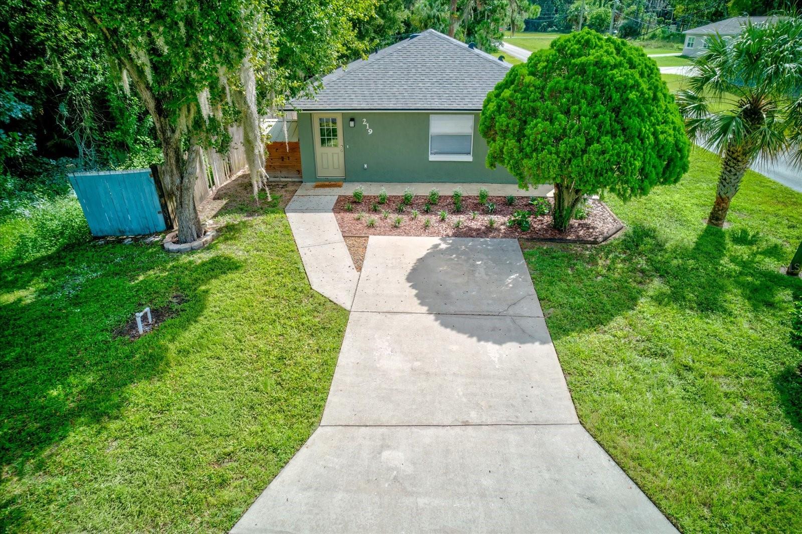 219 Cummings Street — photo