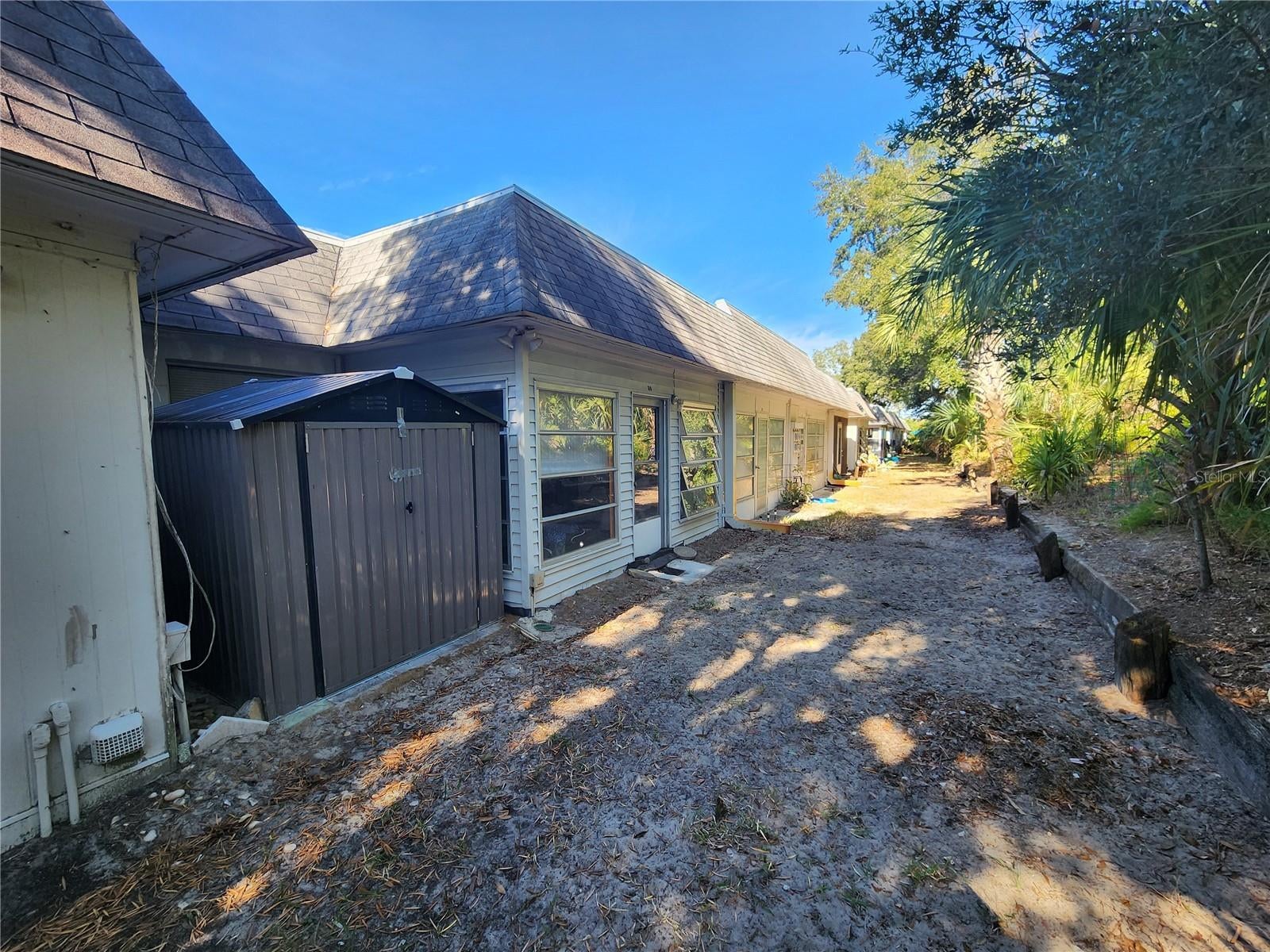 Home in NEW PORT RICHEY, FL 34652 — photo 3