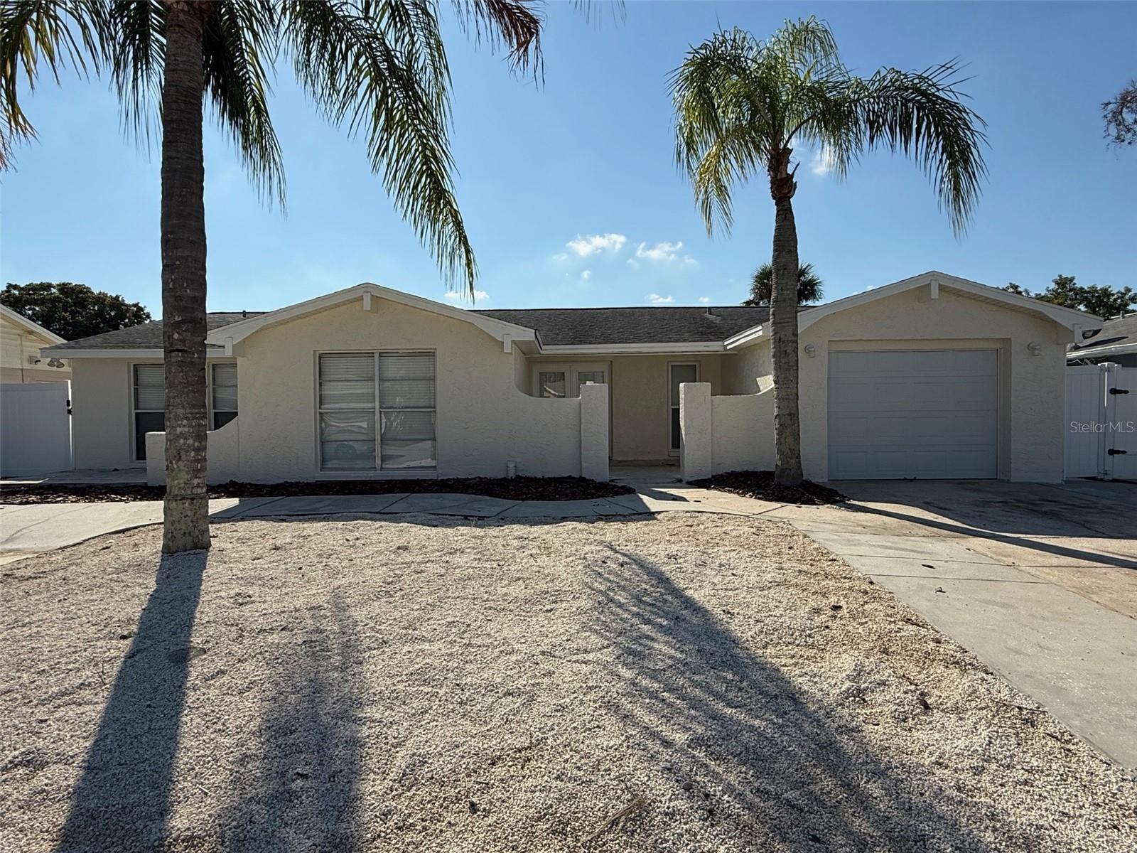 6104 Seabreeze Drive — photo