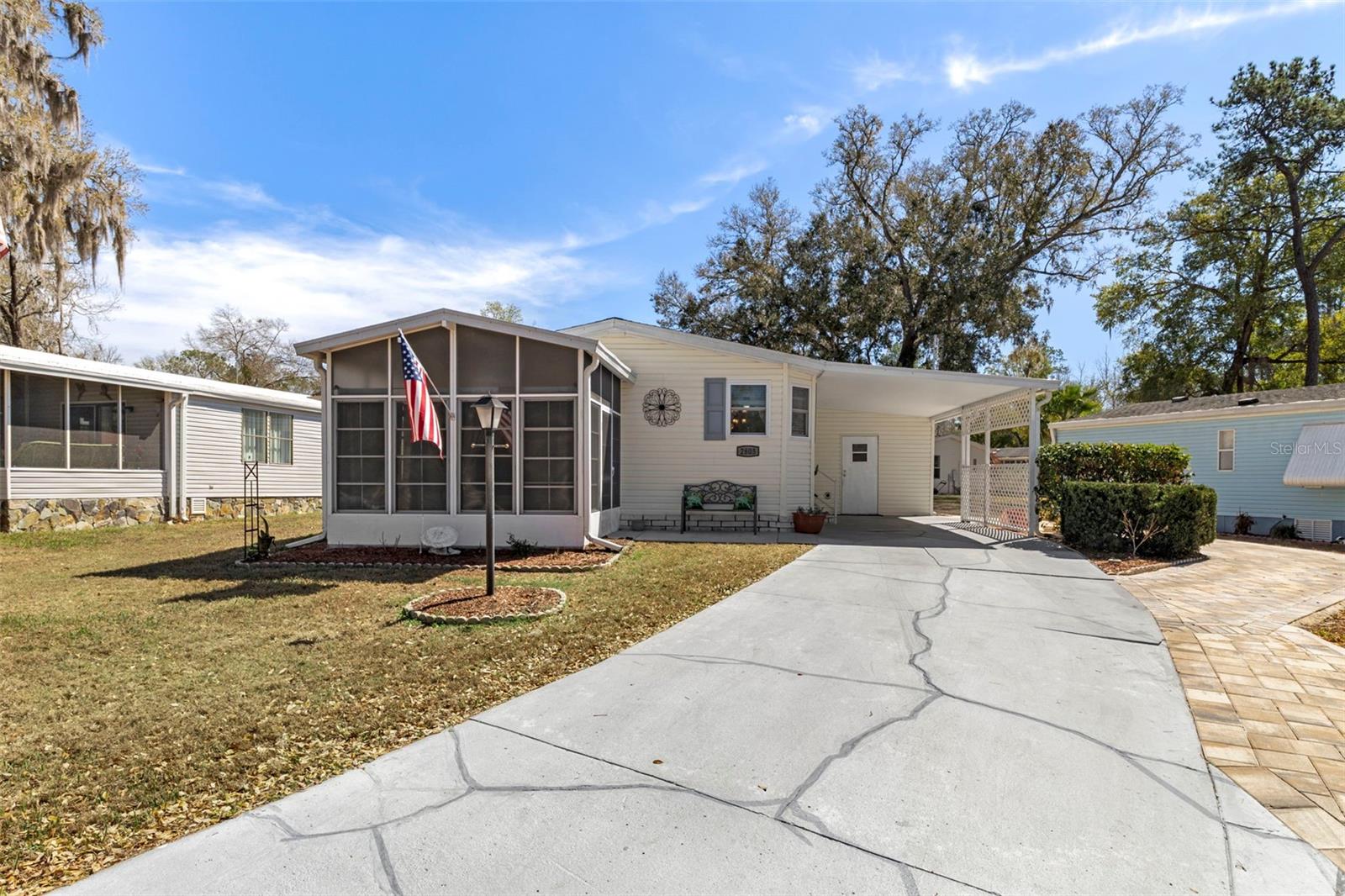 2805 Kingswood Circle — photo