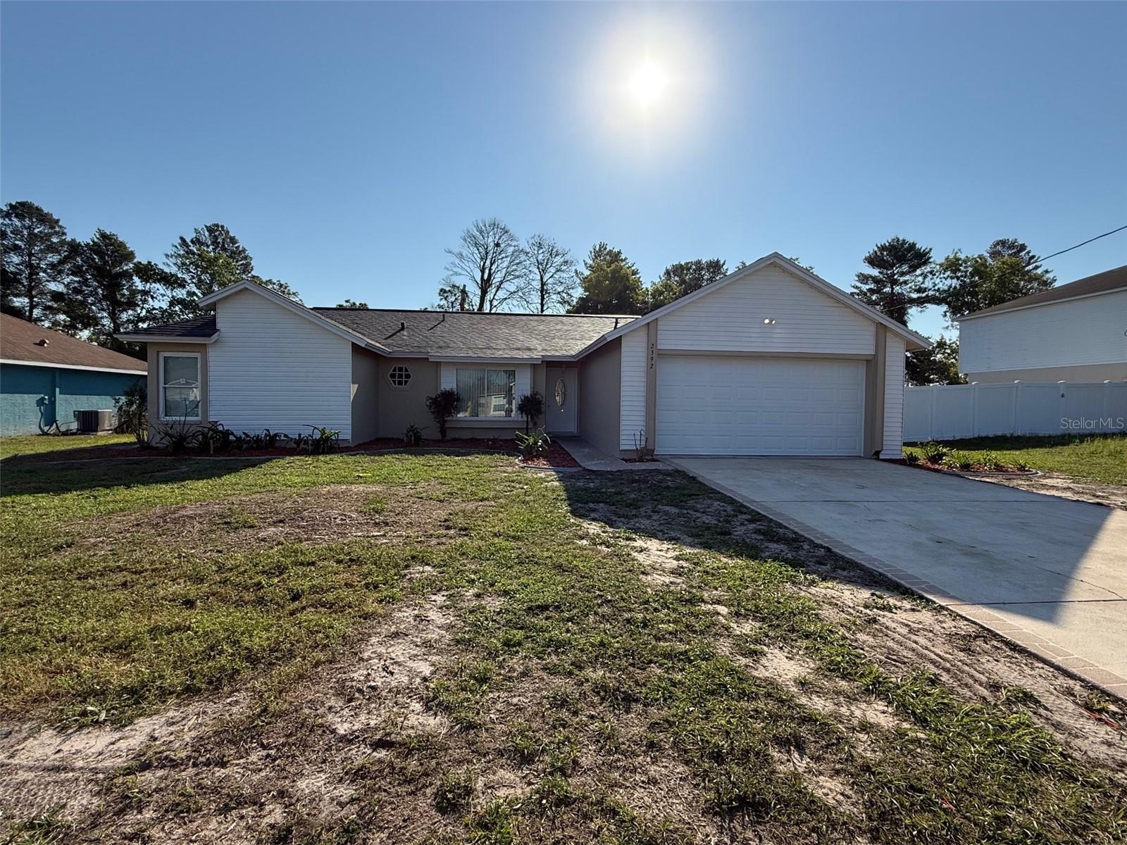 2392 Fairview Road — photo