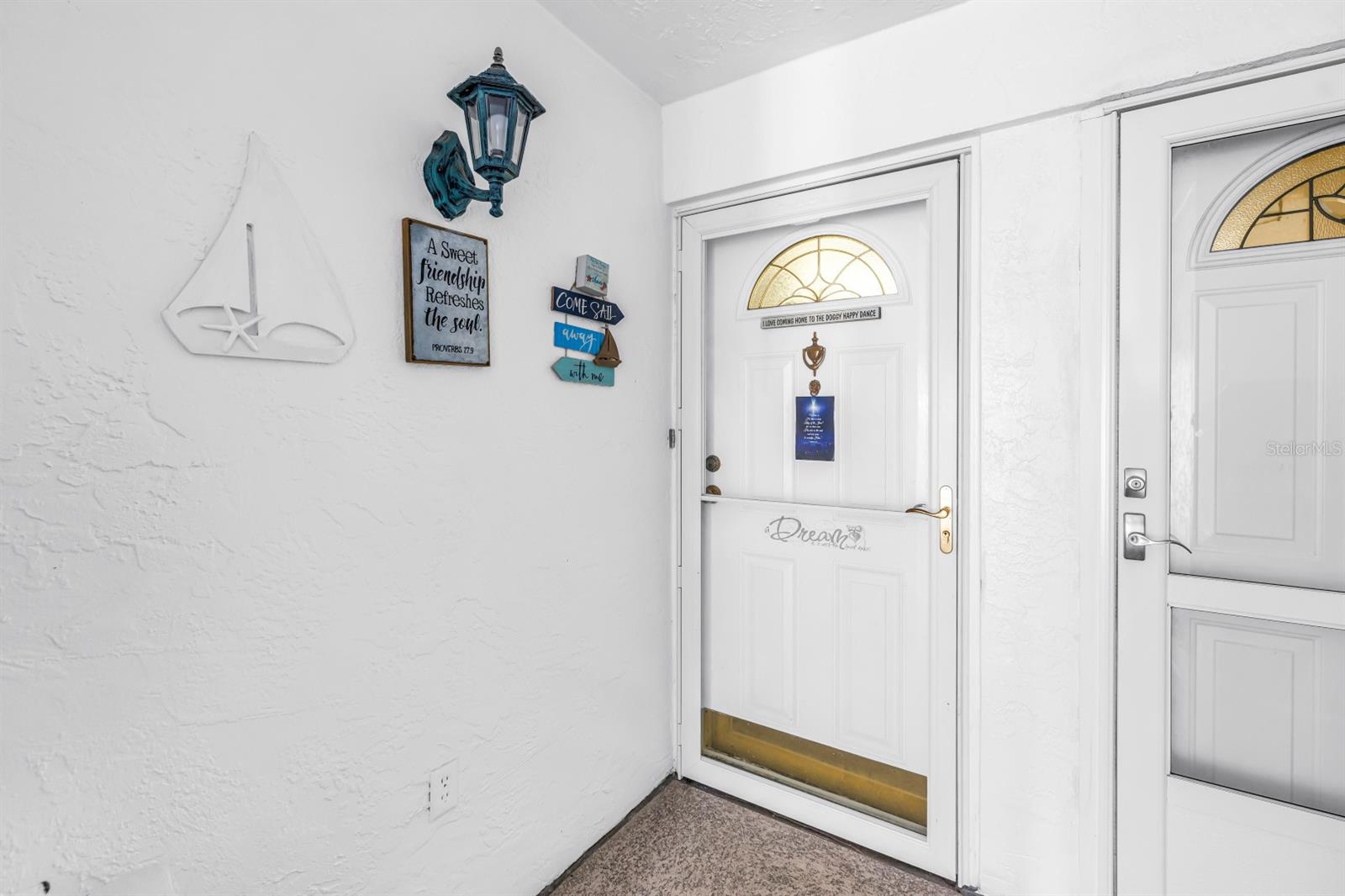 1655 S Highland Avenue J187 — photo