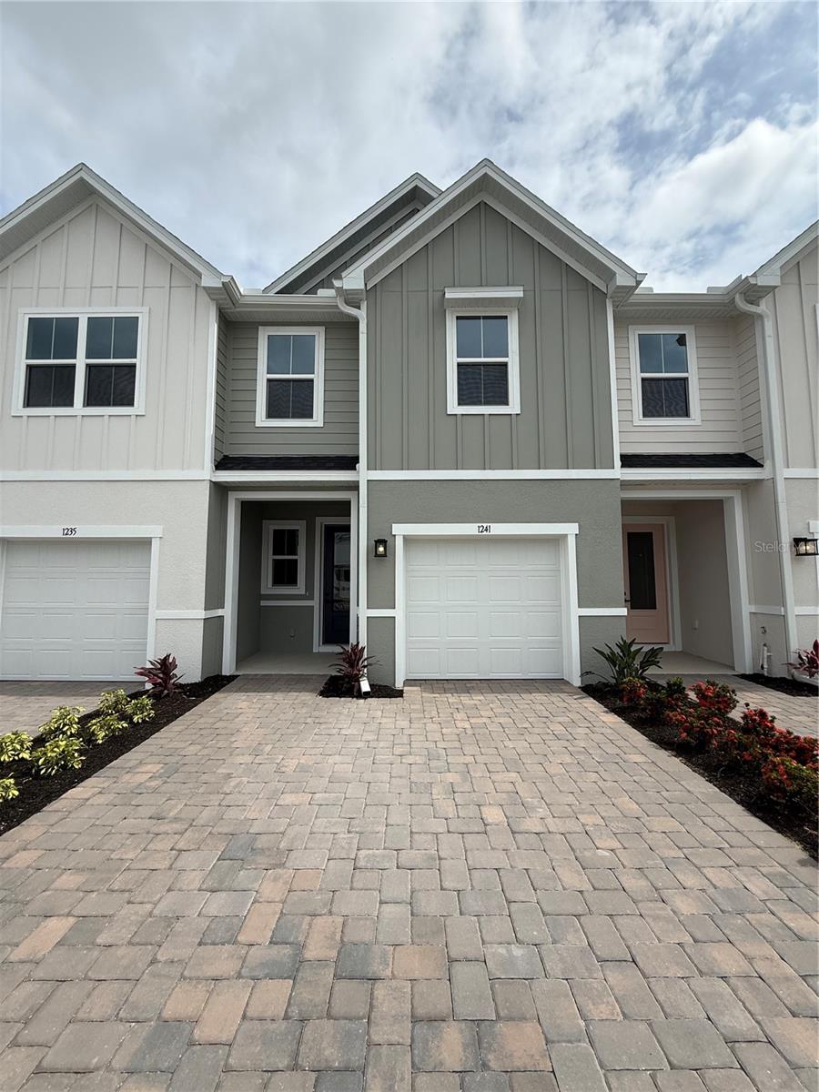 1241 Pineywood Field Drive — photo