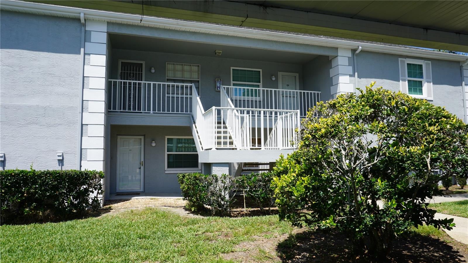 7713 Hillside Court 203 — photo